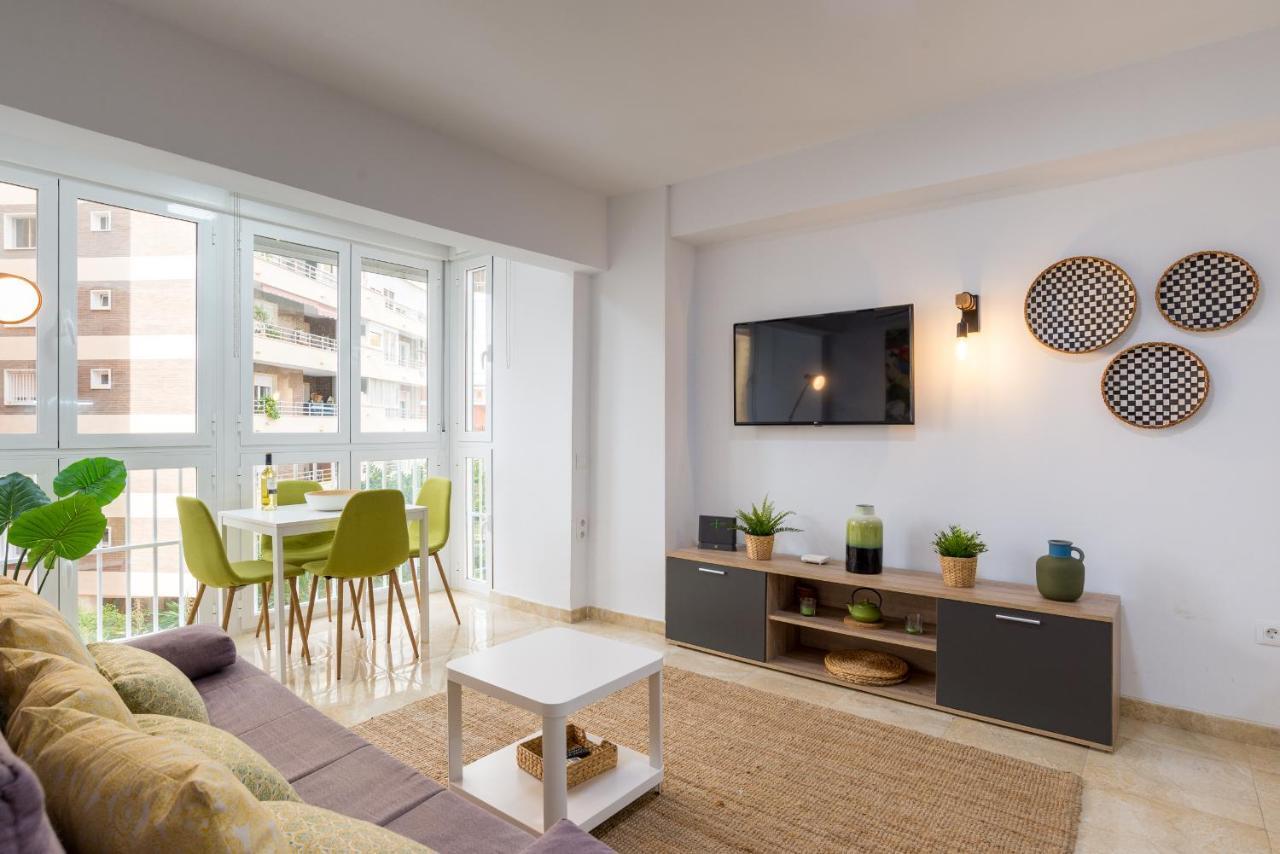 Mp5-Just Renovated Apartment Right On The Beach Málaga Buitenkant foto