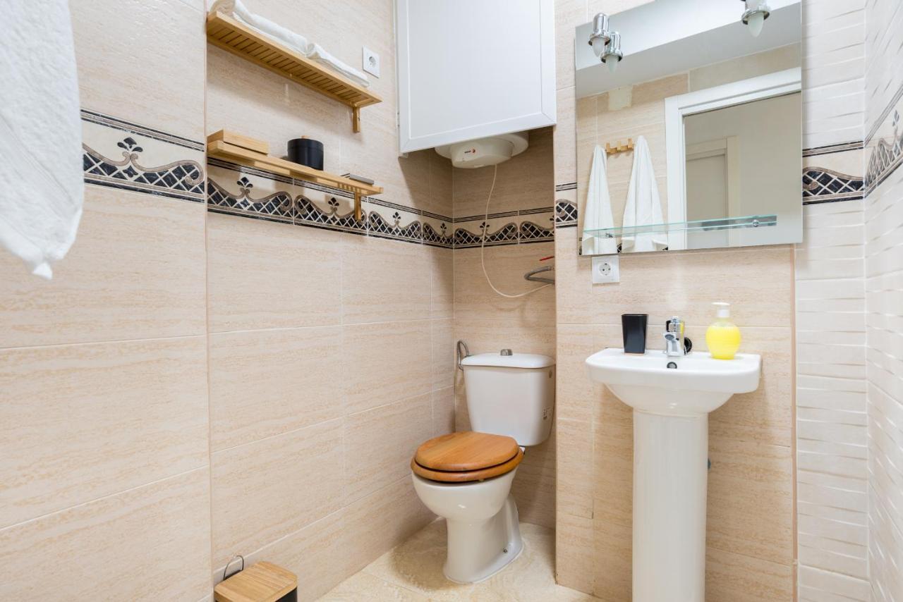 Mp5-Just Renovated Apartment Right On The Beach Málaga Buitenkant foto