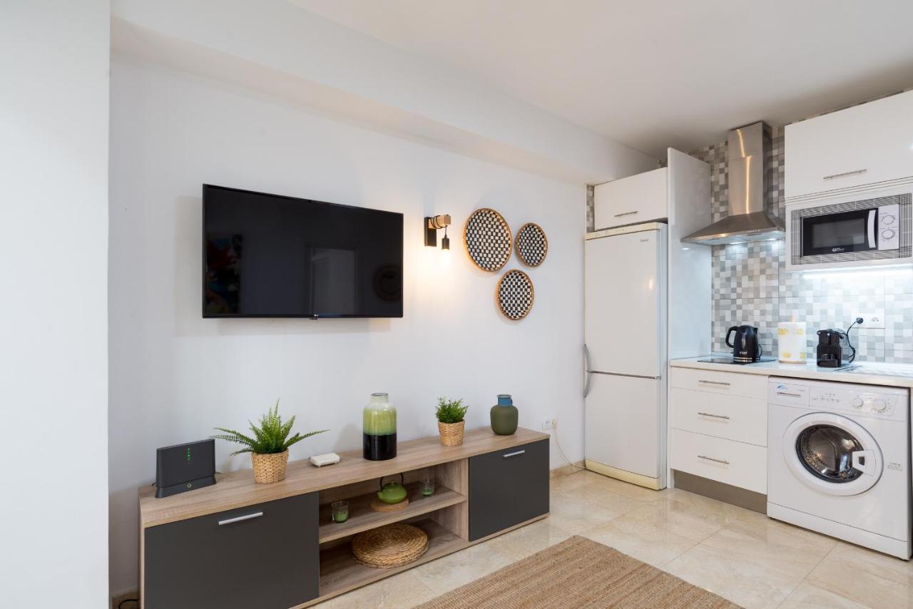 Mp5-Just Renovated Apartment Right On The Beach Málaga Buitenkant foto